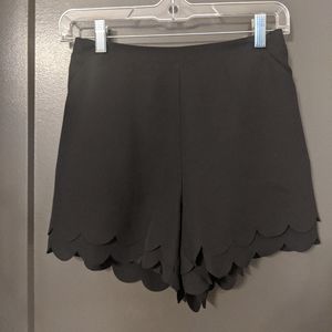 LC Lauren Conrad Scallop Hem Shorts Size XS
